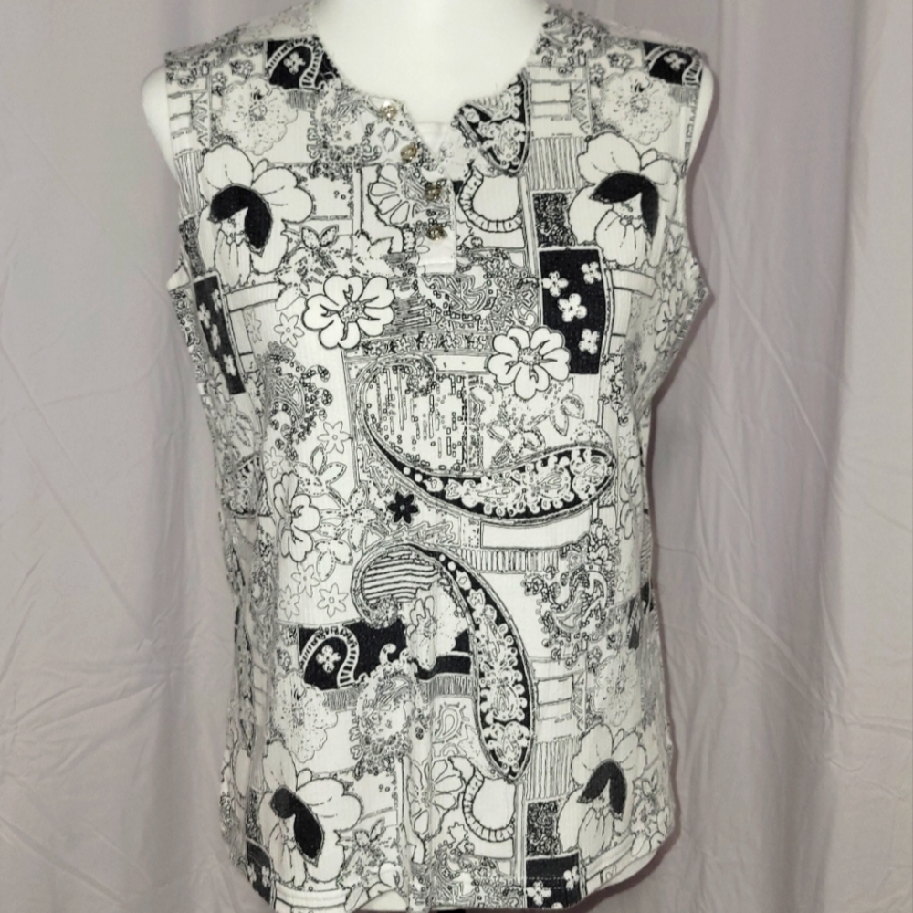 Keneth too! Sleeveless Top